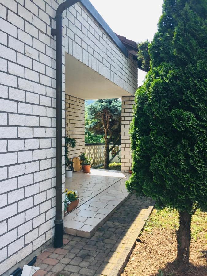 Апартаменты Luftkurort, Perle Des Neckartals Хиршхорн Экстерьер фото